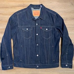 Levi’s Jean Jacket. Men’s L